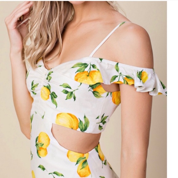 Honey Punch Lemon print sundress - Picture 2 of 4